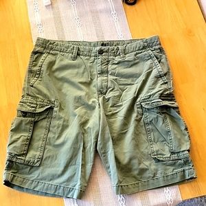 Gap Mens Cargo shorts